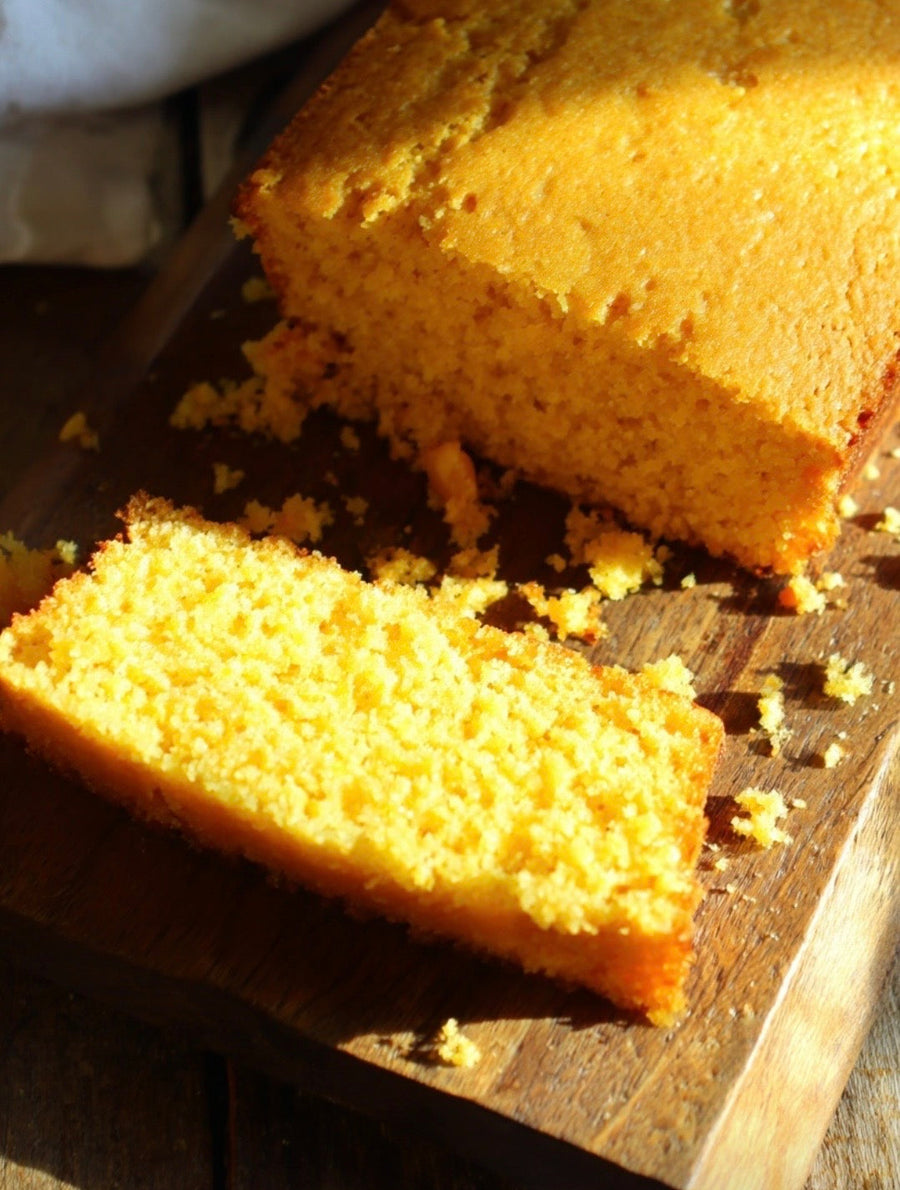 Golden Cornbread Loaf